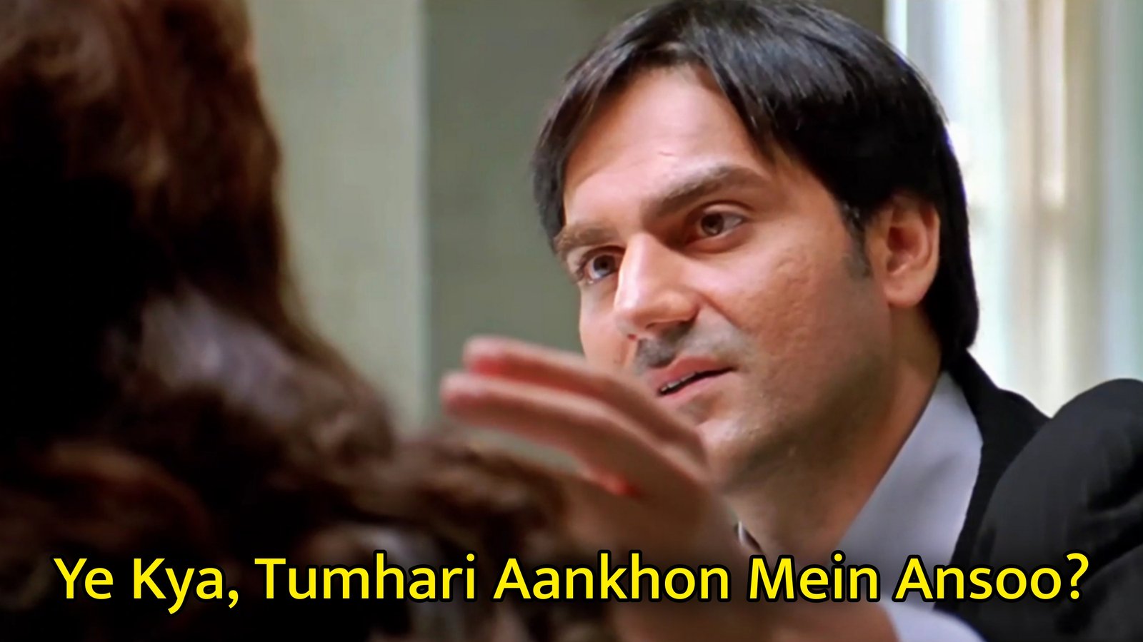 Ye Kya, Tumhari Aankhon Mein Aansoo? Meme Template.jpg