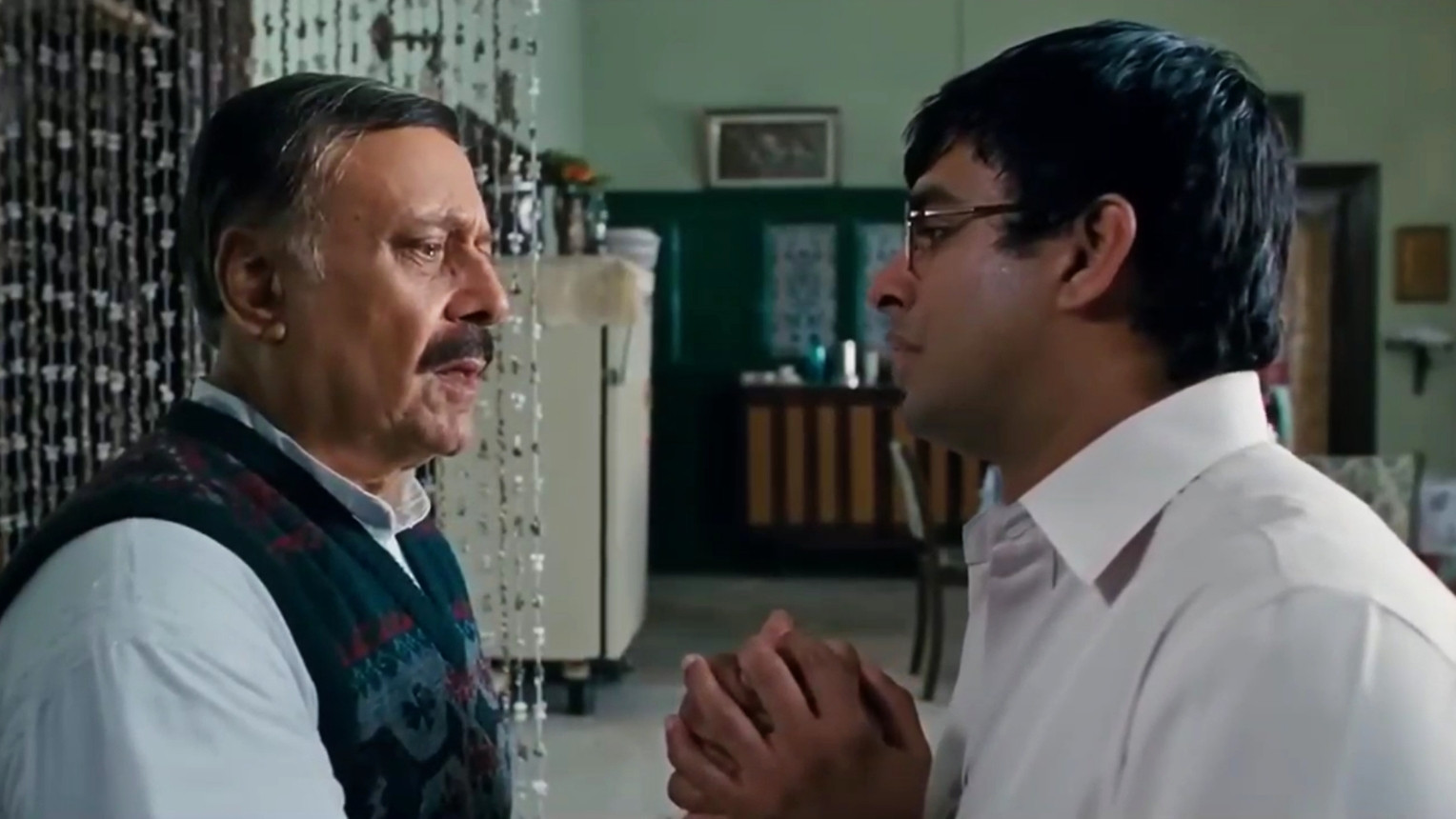 Kam Paise Kamaunga Par Khush Rahunga Blank Meme Download & Generator