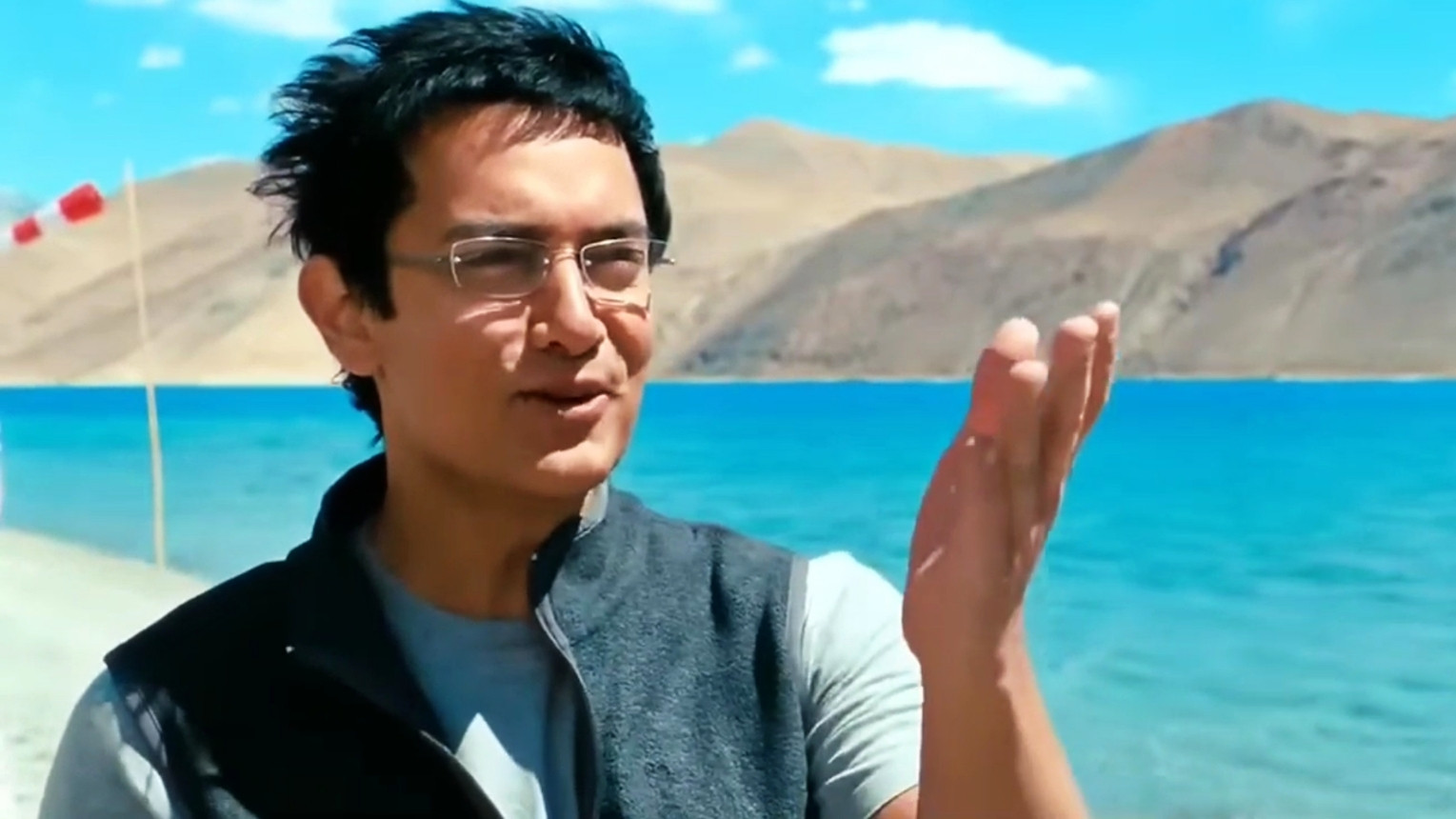 Ye Bilkul Bhi Nahi Badla Yaar Blank Meme Download & Generator