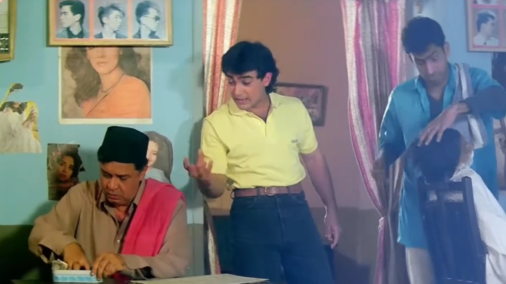 Isse Jyada Chillar To Mumbai Ke Bhikhari Ke Katore Me Milega