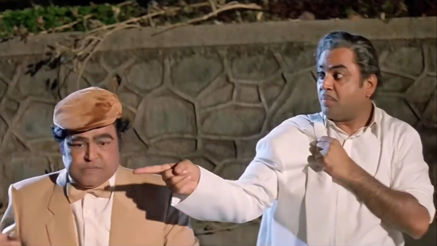 Khabardaar Ek Rupiya Bhi Kharcha Maat Karna