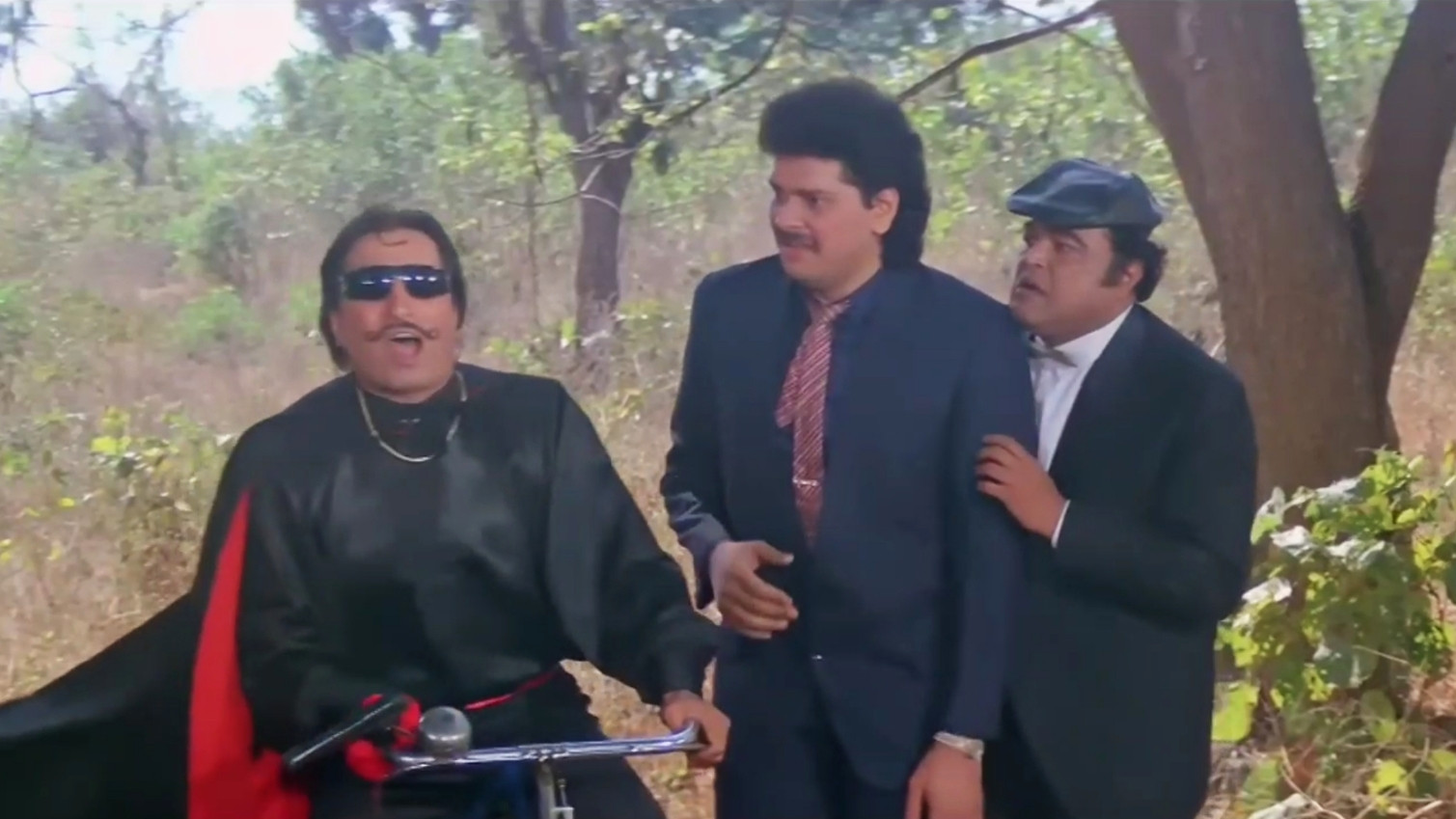 khandaani Chor Hu Main, Khandaani