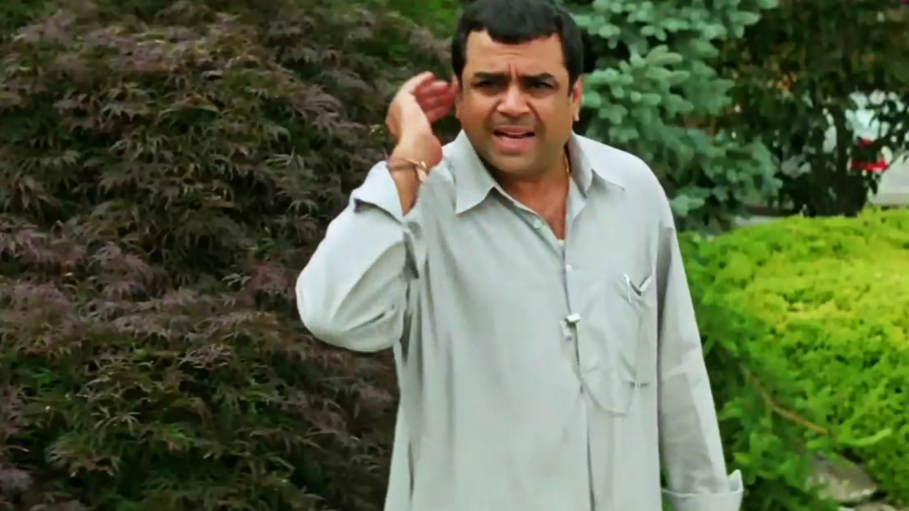 Kya Kaan Dukaan Pe Bech Ke Aaya Hai Blank Meme Download & Generator