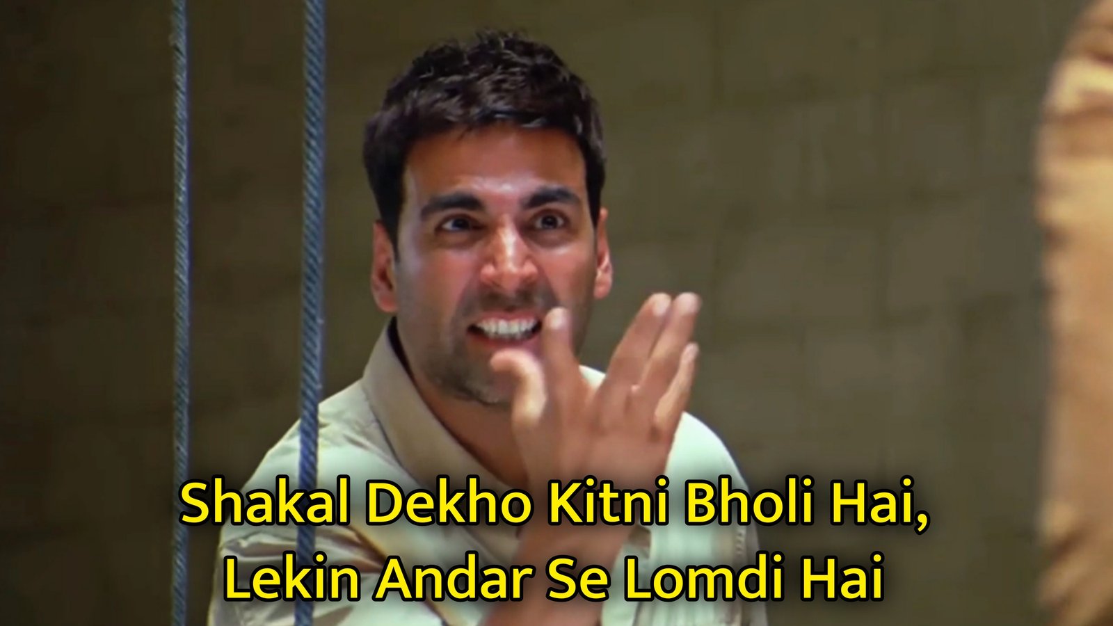 Shakal Dekho Kitni Bholi Hai Meme Template