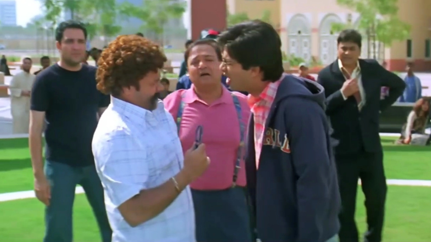 Ye Kya Kar Rahe Ho Tum Log?