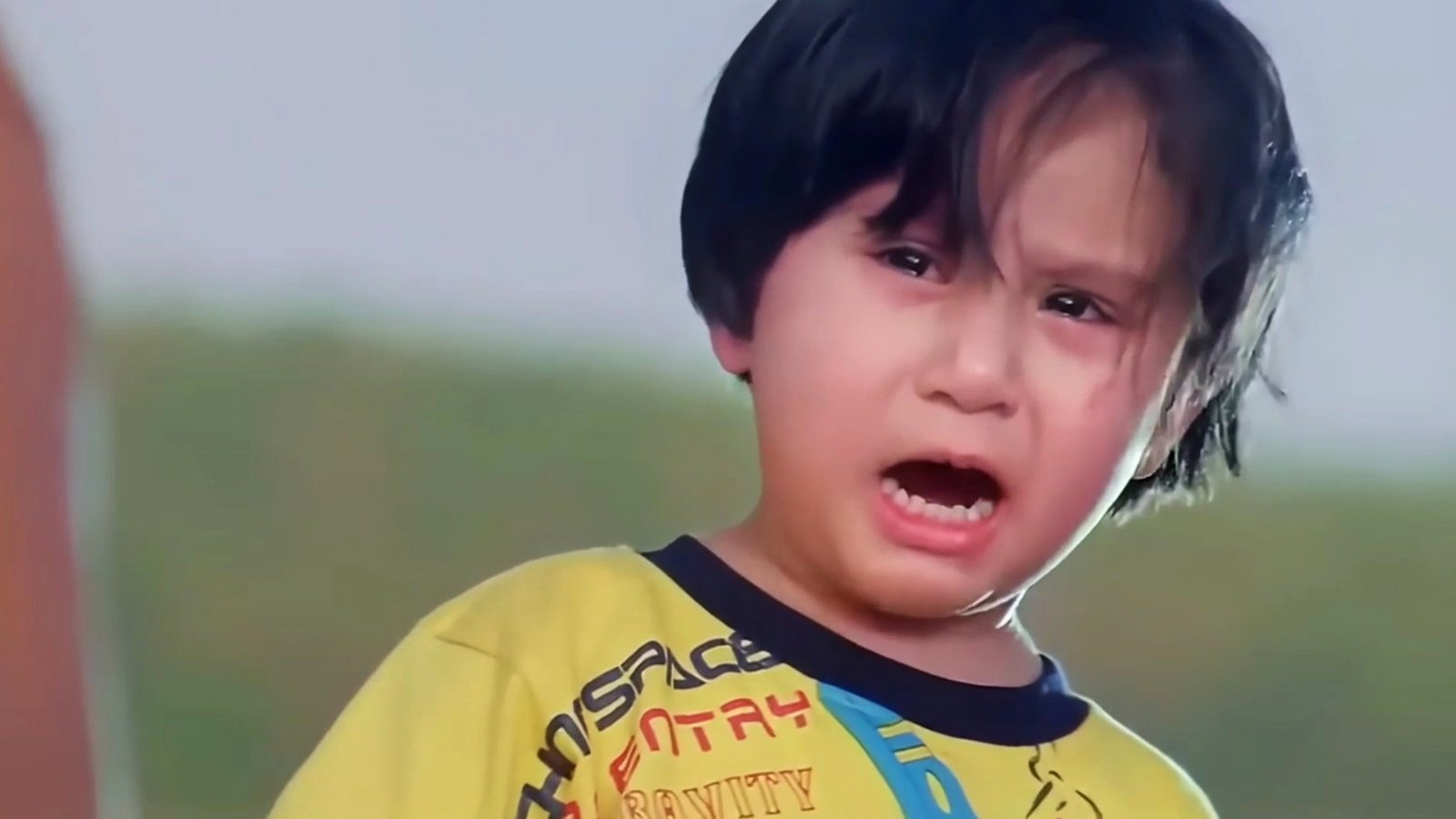 Dus Kalol Dhamaal Blank Meme Template & Generator