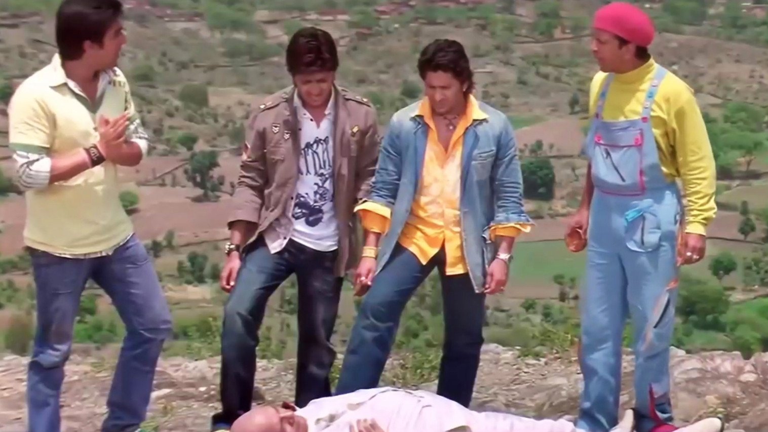 Hum Uske Baap Ke Naukar Hai Kya Uska Kaam Karenge Blank Meme Template & Generator