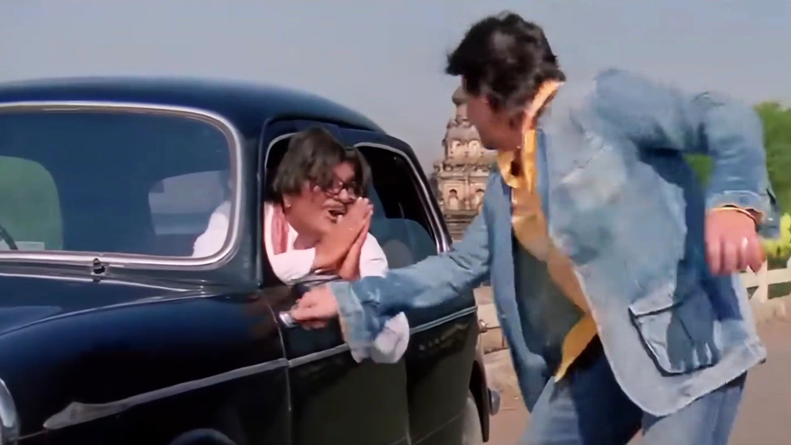 Nomoshkar Bondhu Dhamaal Blank Meme Template & Generator