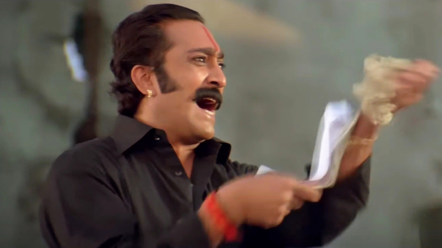 Oye Chuna Laga Diya Blank Meme Download & Generator