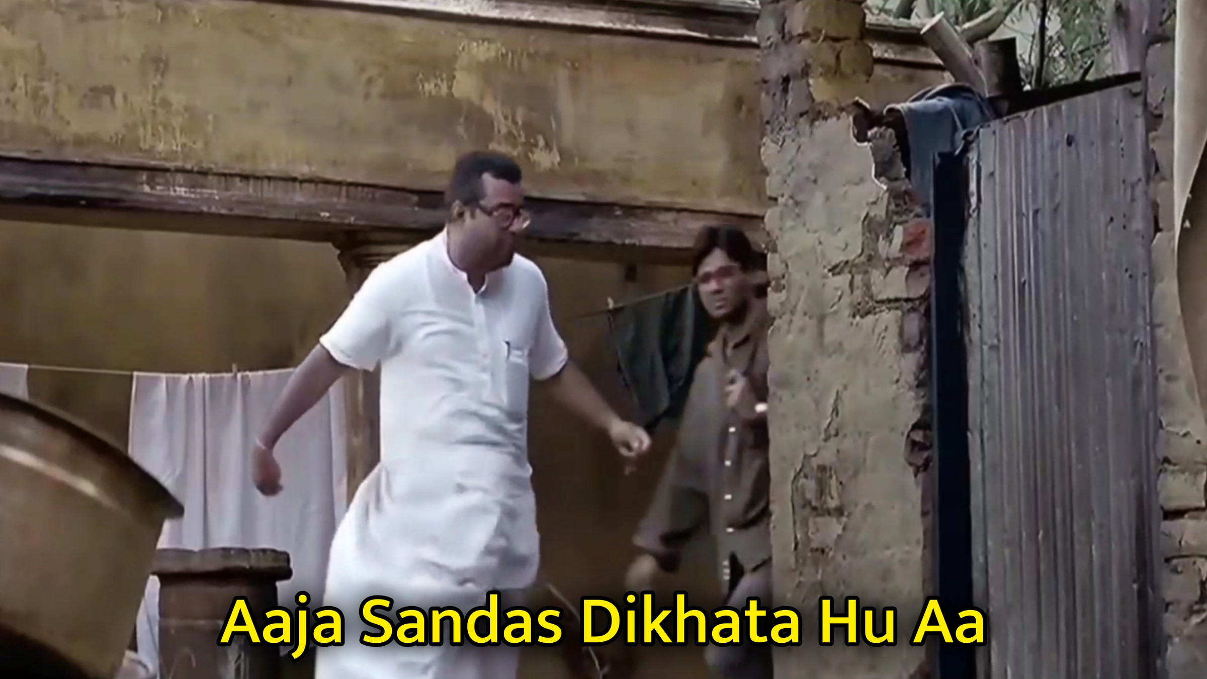 Aaja Sandas Dikhata Hu Aa Meme Template