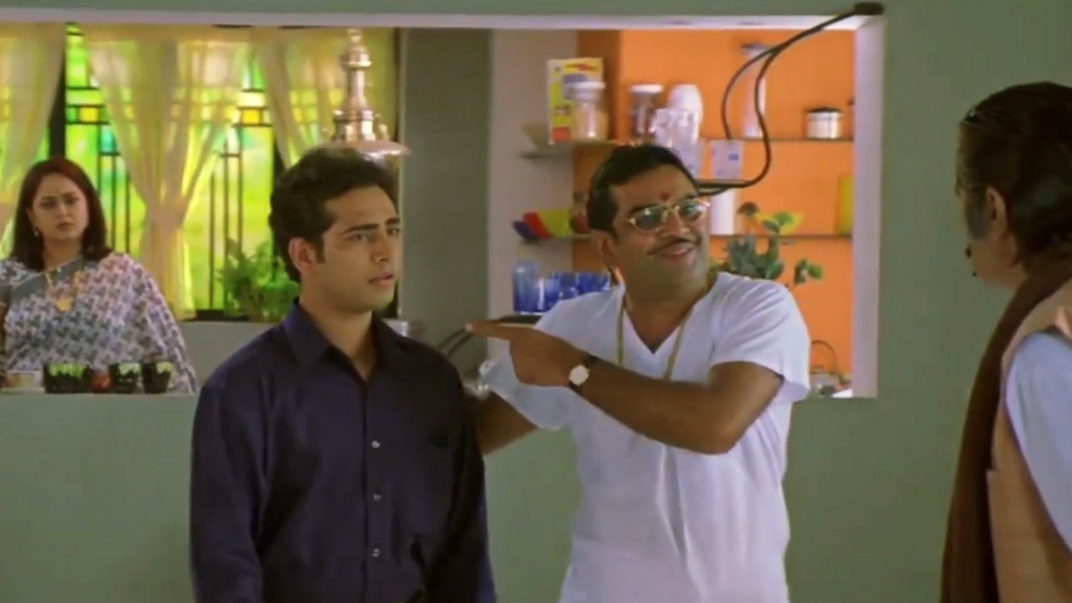 Ye Hai Hamara Munna Blank Meme Template