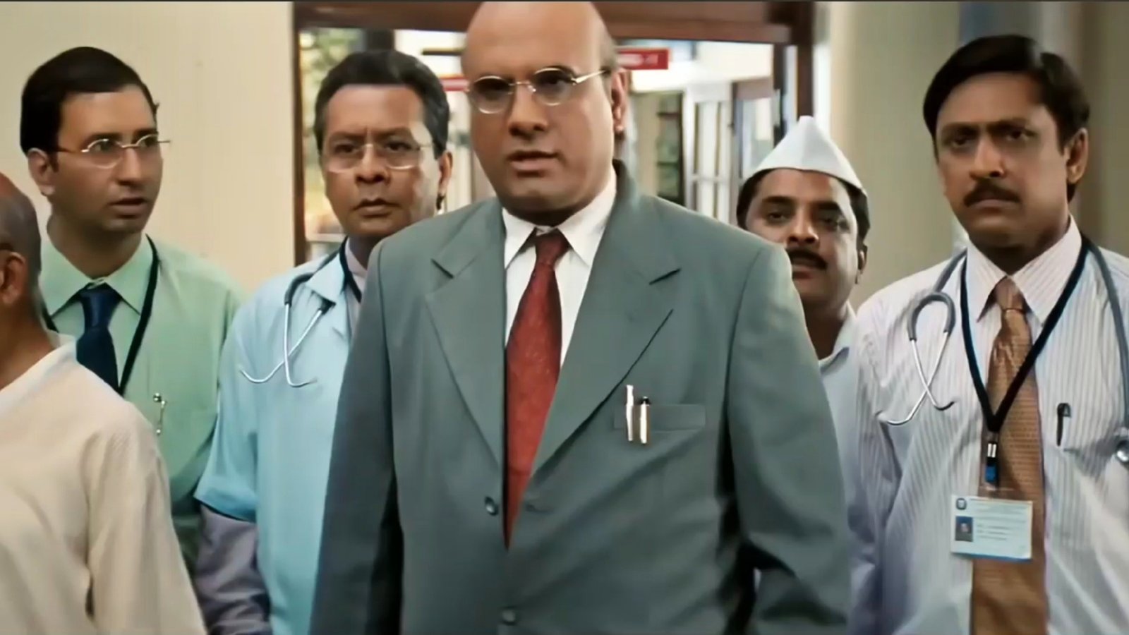 Kya Main Puch Sakta Hu Ye Sab Kya Ho Raha Hai? Blank Meme Template