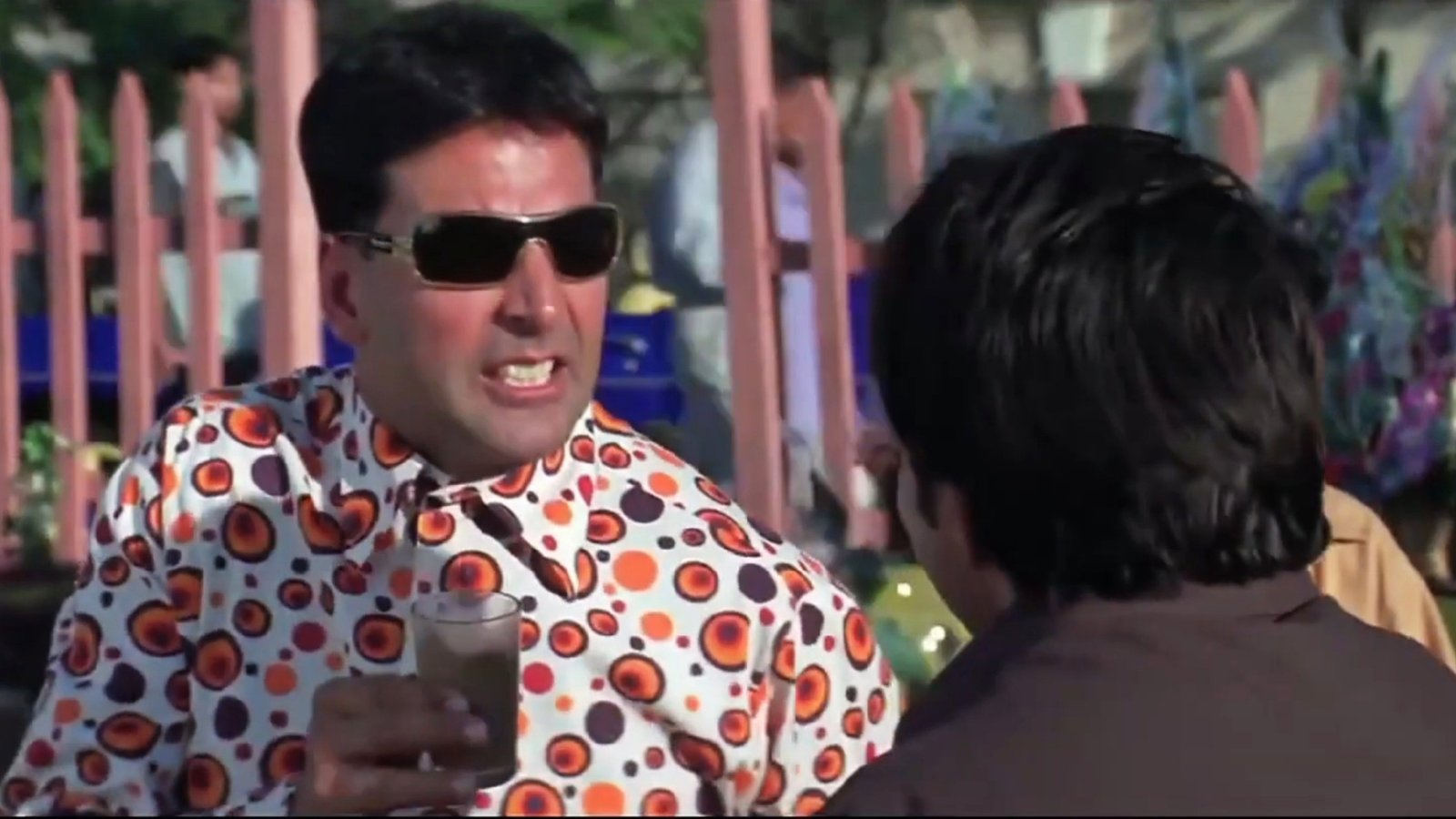 Jor Jor Se Bolke Logon Ko Scheme Bata De Blank Meme Template & Generator