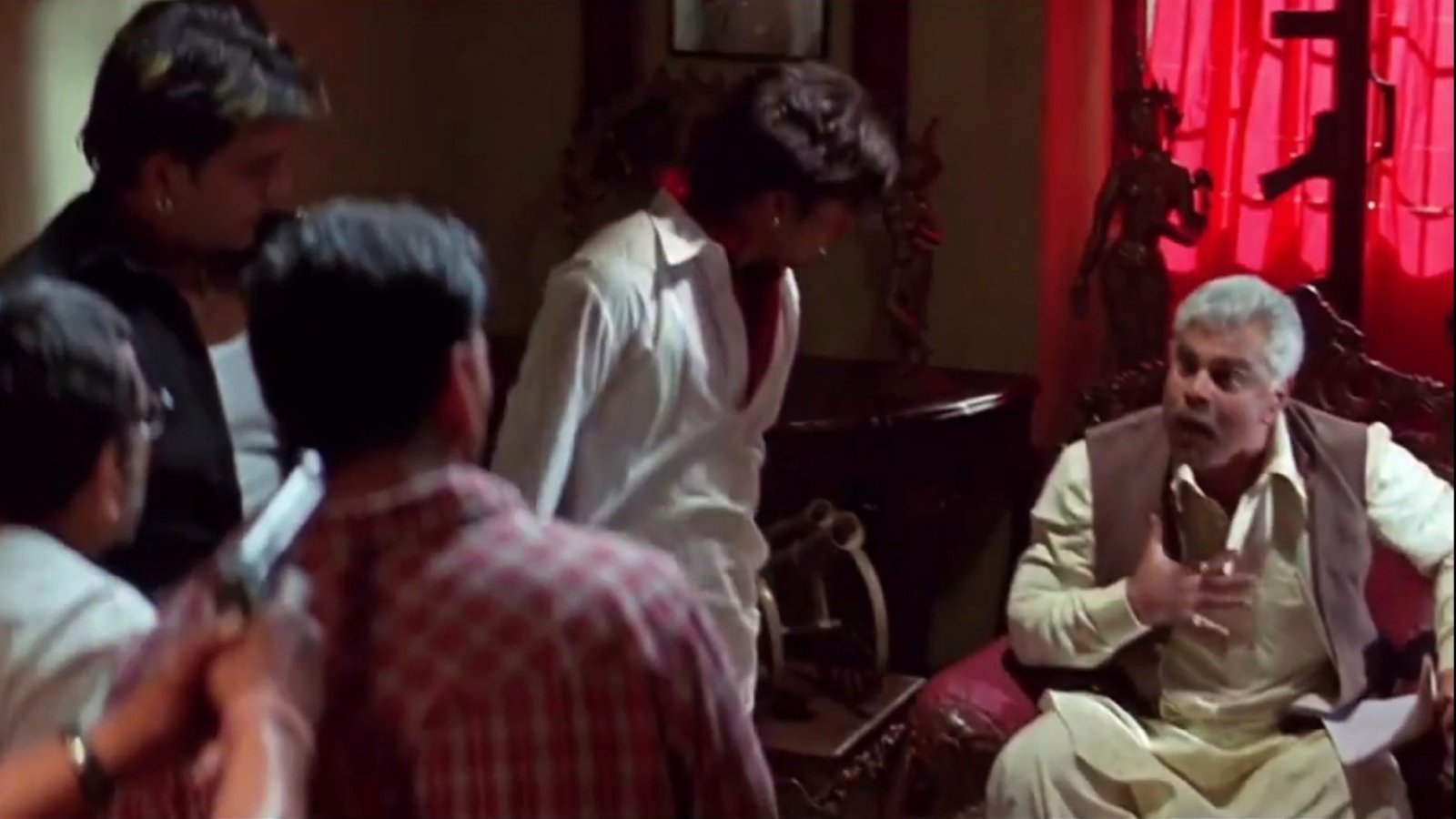 Mera Paisa Mujhe De Do, Abhi Ke Abhi Blank Meme Template & Generator