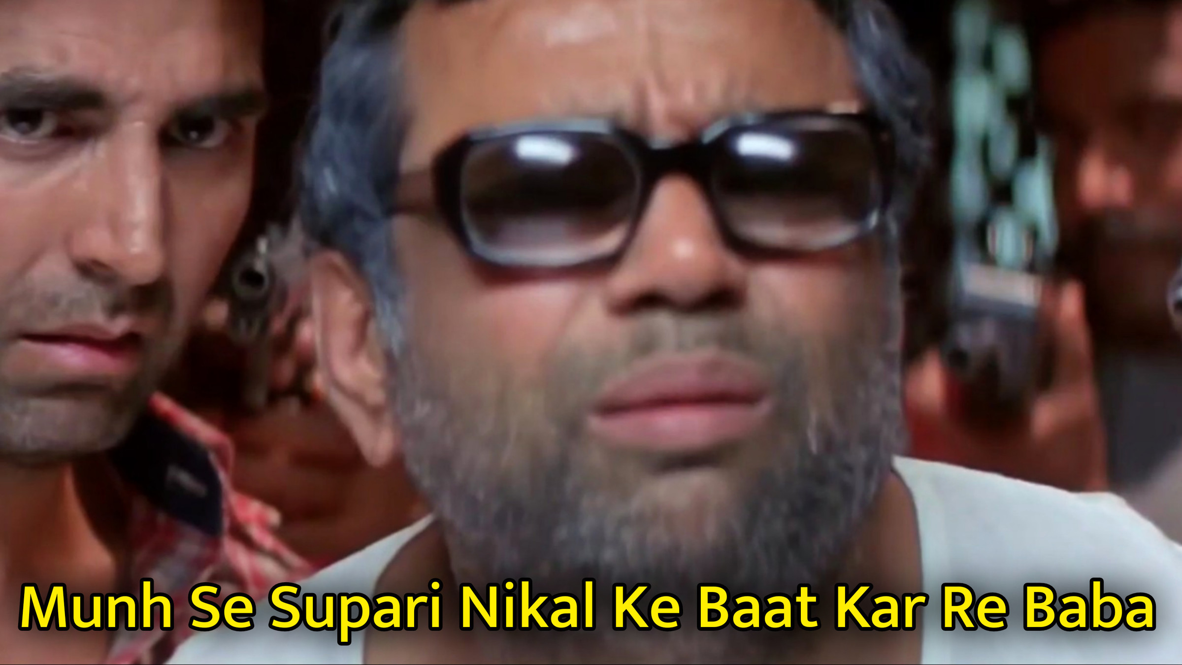 Munh Se Supari Nikal Ke Baat Kar Re Baba Meme Template