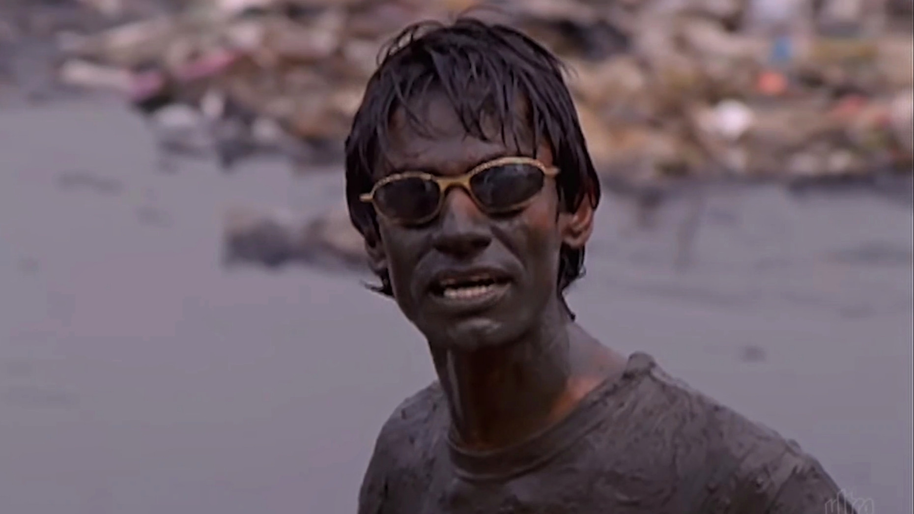 Saala Choti Ganga Bolke Naale Me Kuda Diya Blank Meme Download & Generator