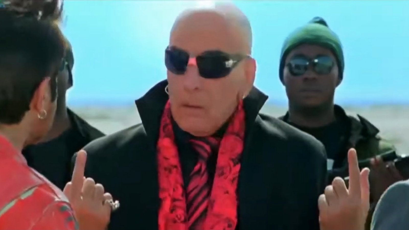 Abhi Hum Zinda Hai Meme Template