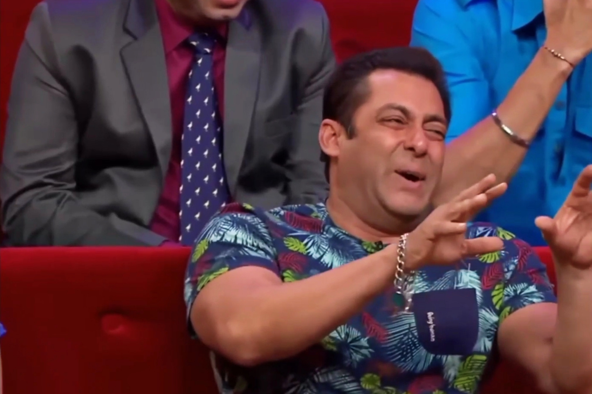Ruk Ja Ruk Ja Salman Khan Laughing Meme Blank Meme Download & Generator