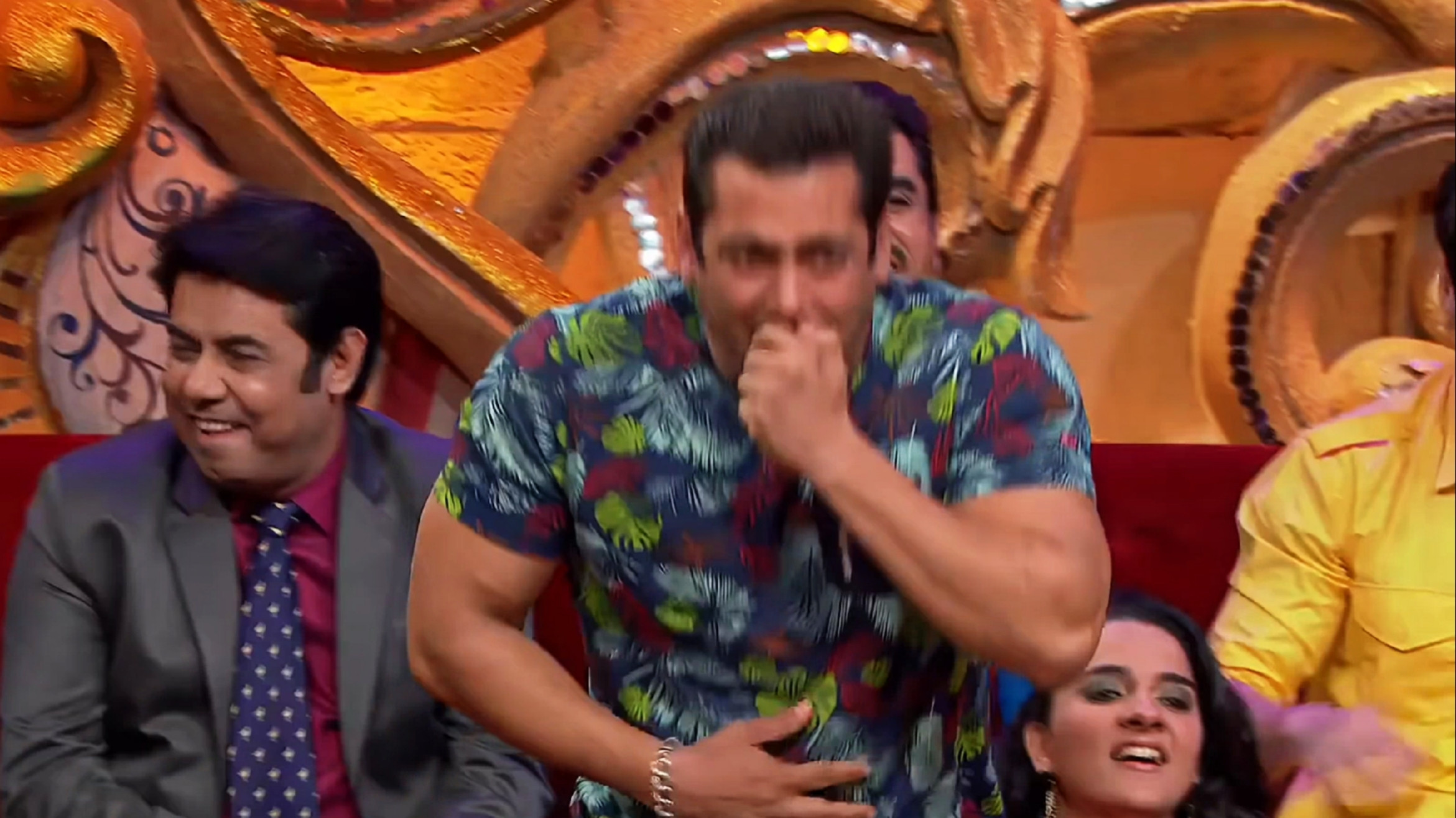 Salman Khan Laughing Comedy Nights Bachao Meme Template