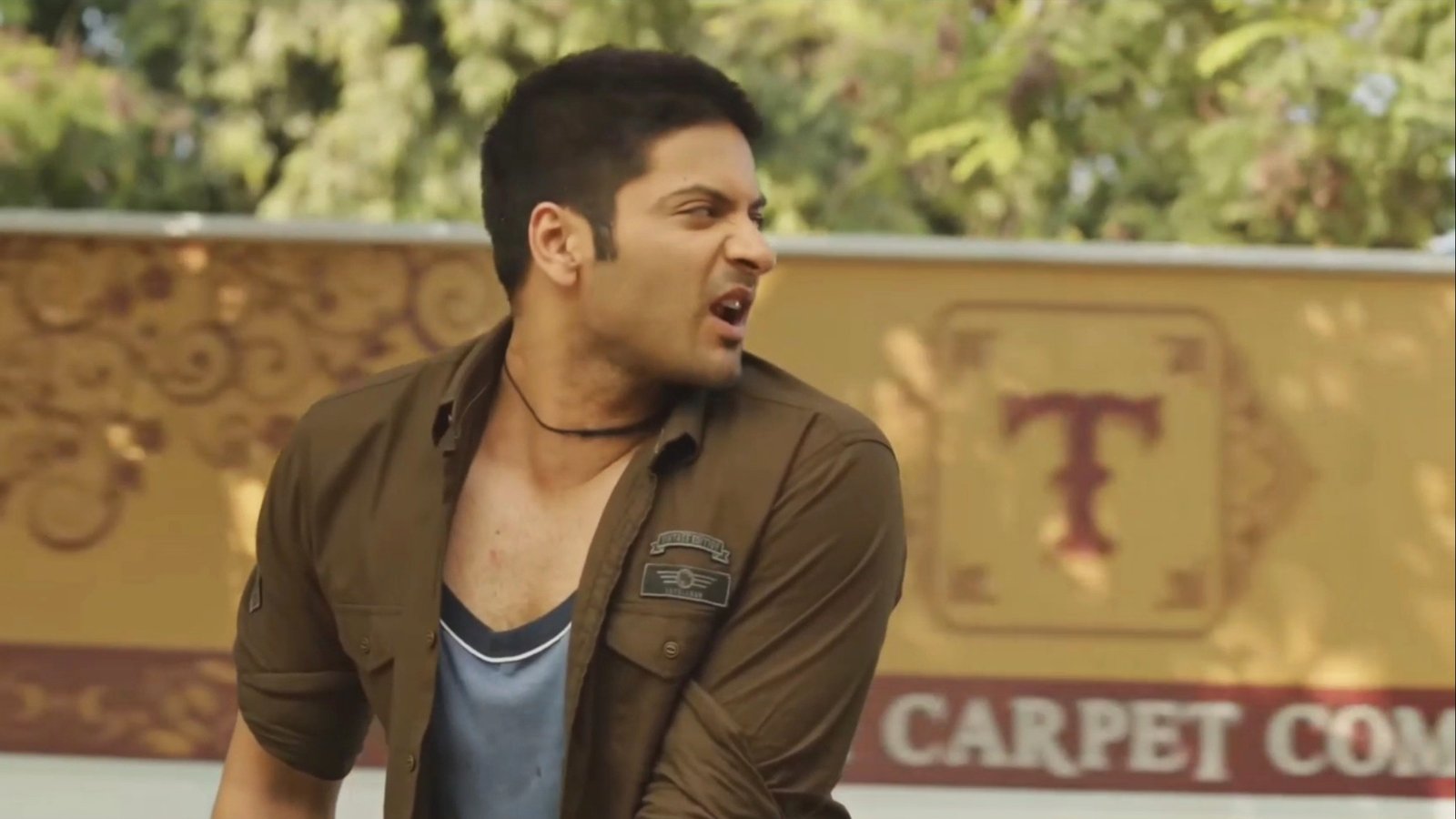 Bhaukal Ho To Aisa Ho Blank Meme Template & Generator