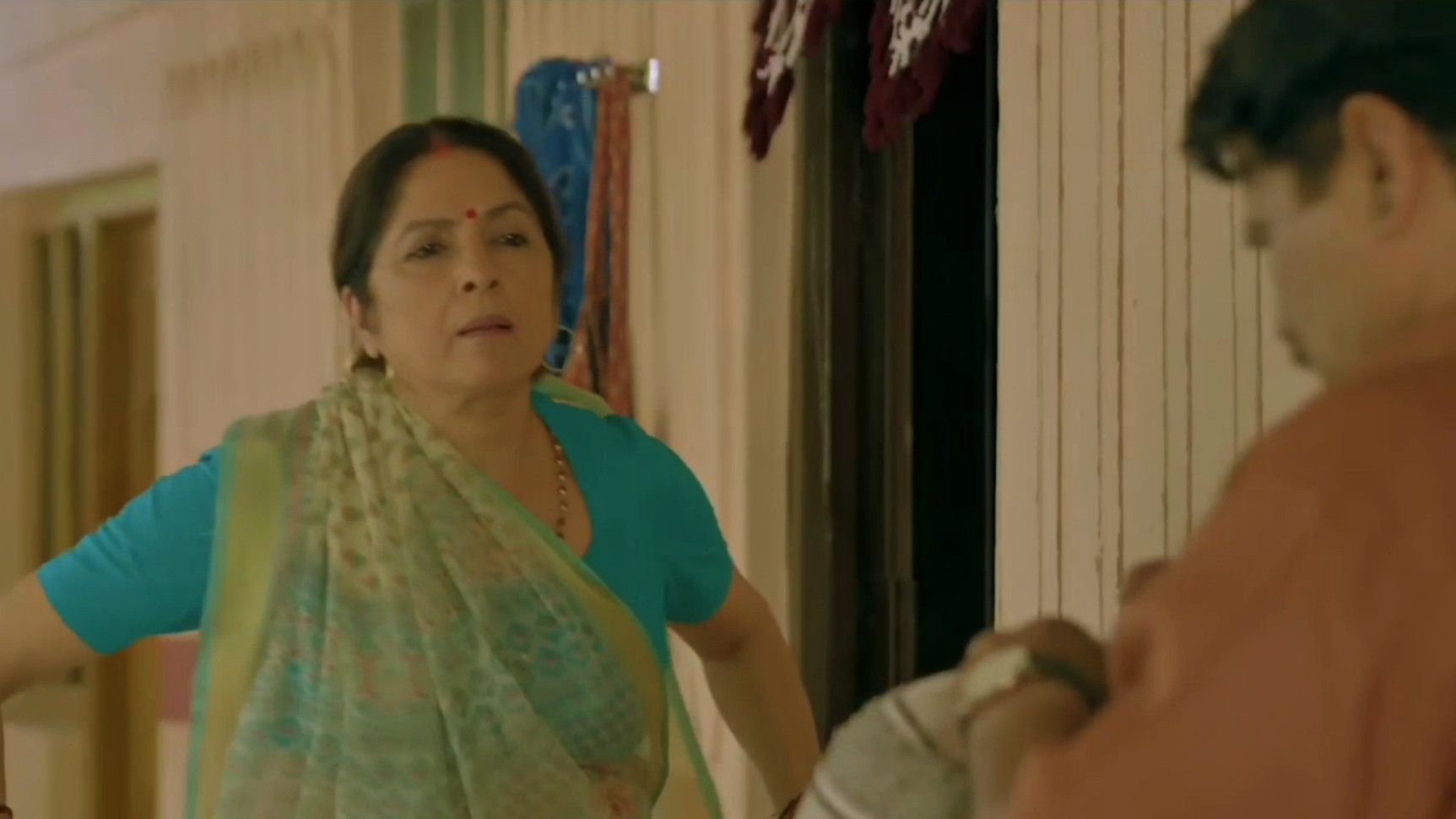 Kahi Crore - 2 Crore Chupa Ke Rakhe Hai To Hum Ko Bhi Bata Dijiye Na Blank Meme Template & Generator
