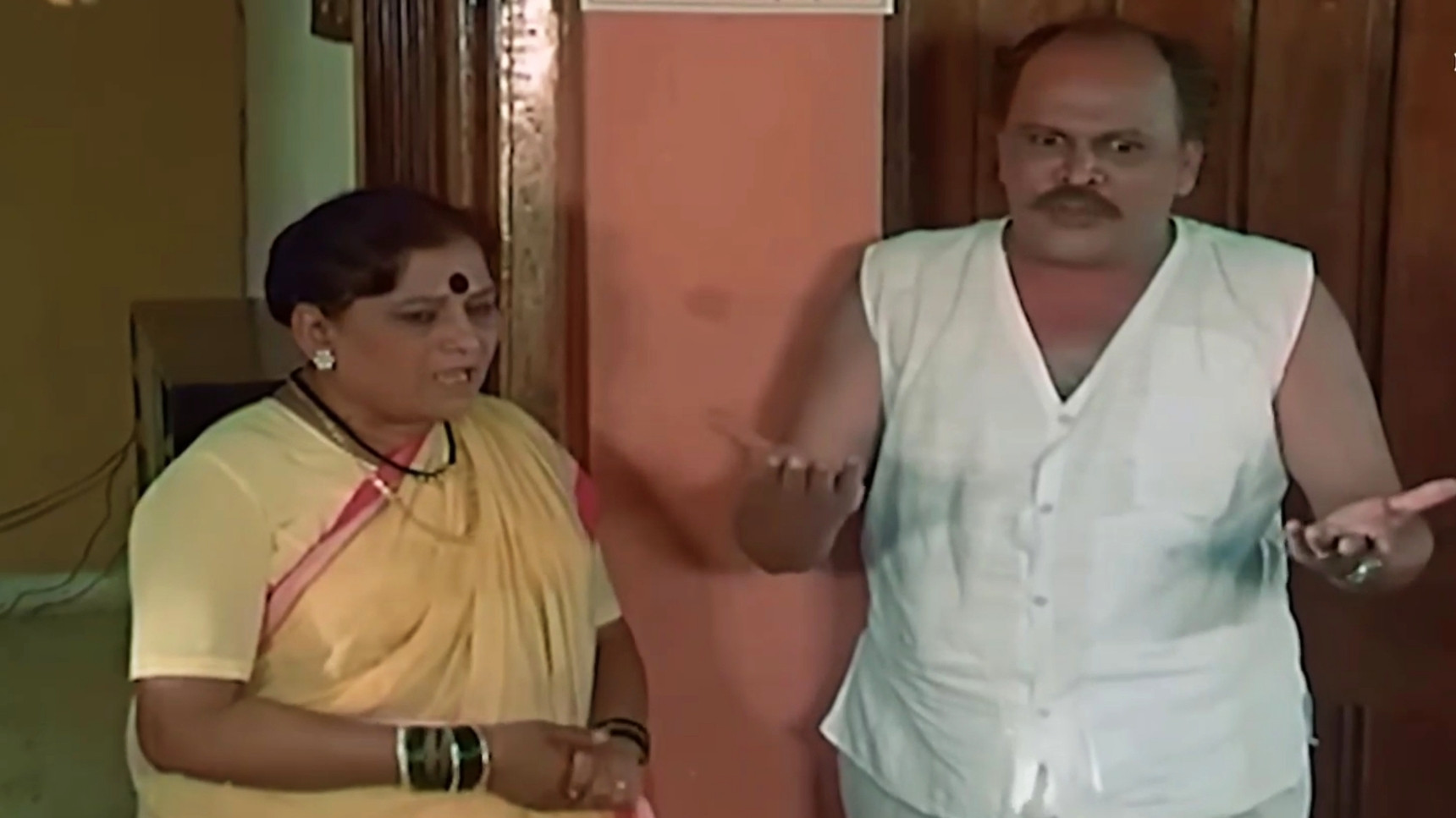 आणखी काय काय पाहणं माझ्या नशिबात आहे कुणास ठाऊक Blank Meme Download & Generator