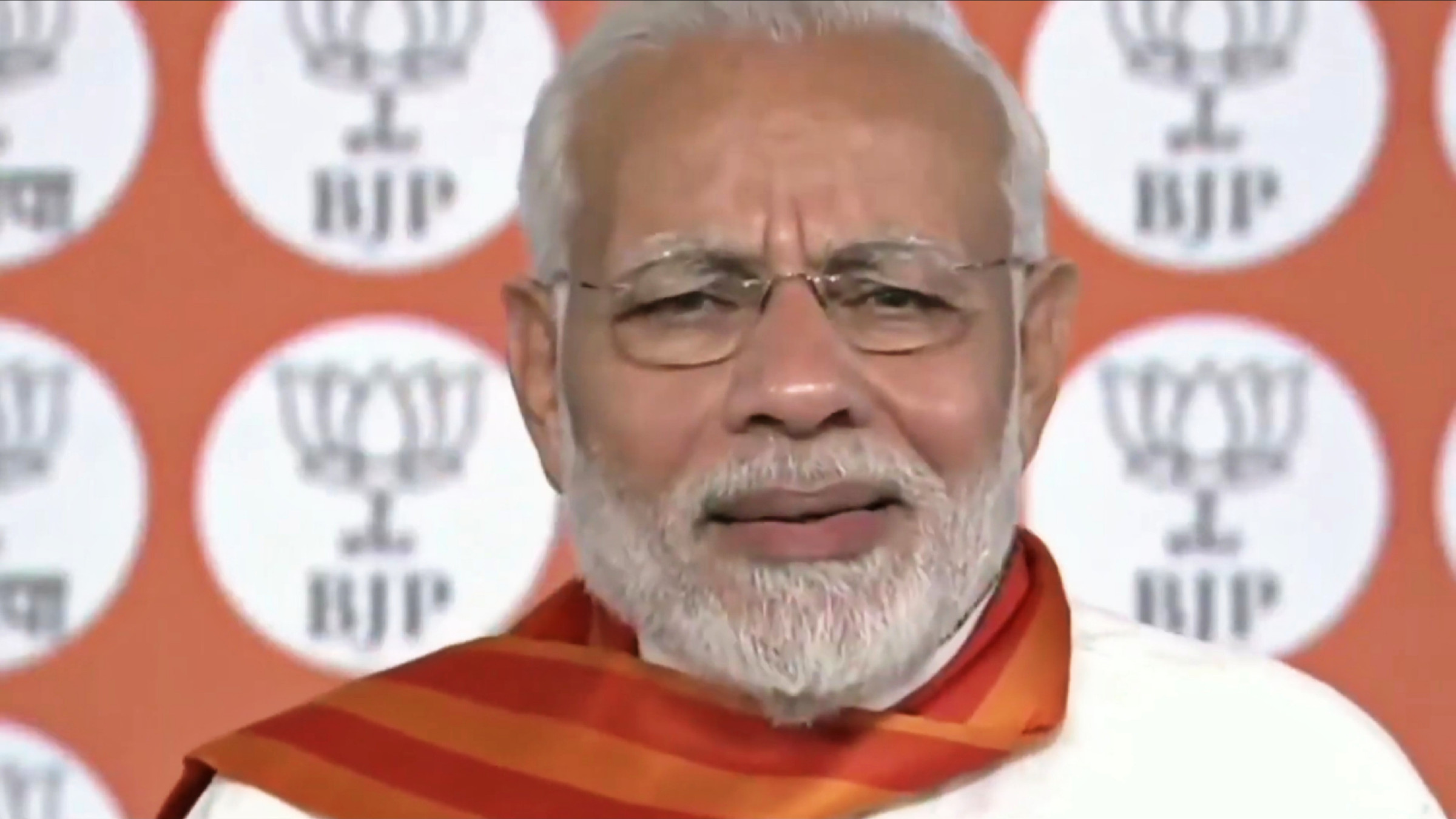 Is Prakar Ki Bachkana Baatein Kisi Ke Gale Nahi Utarti Blank Meme Download & Generator