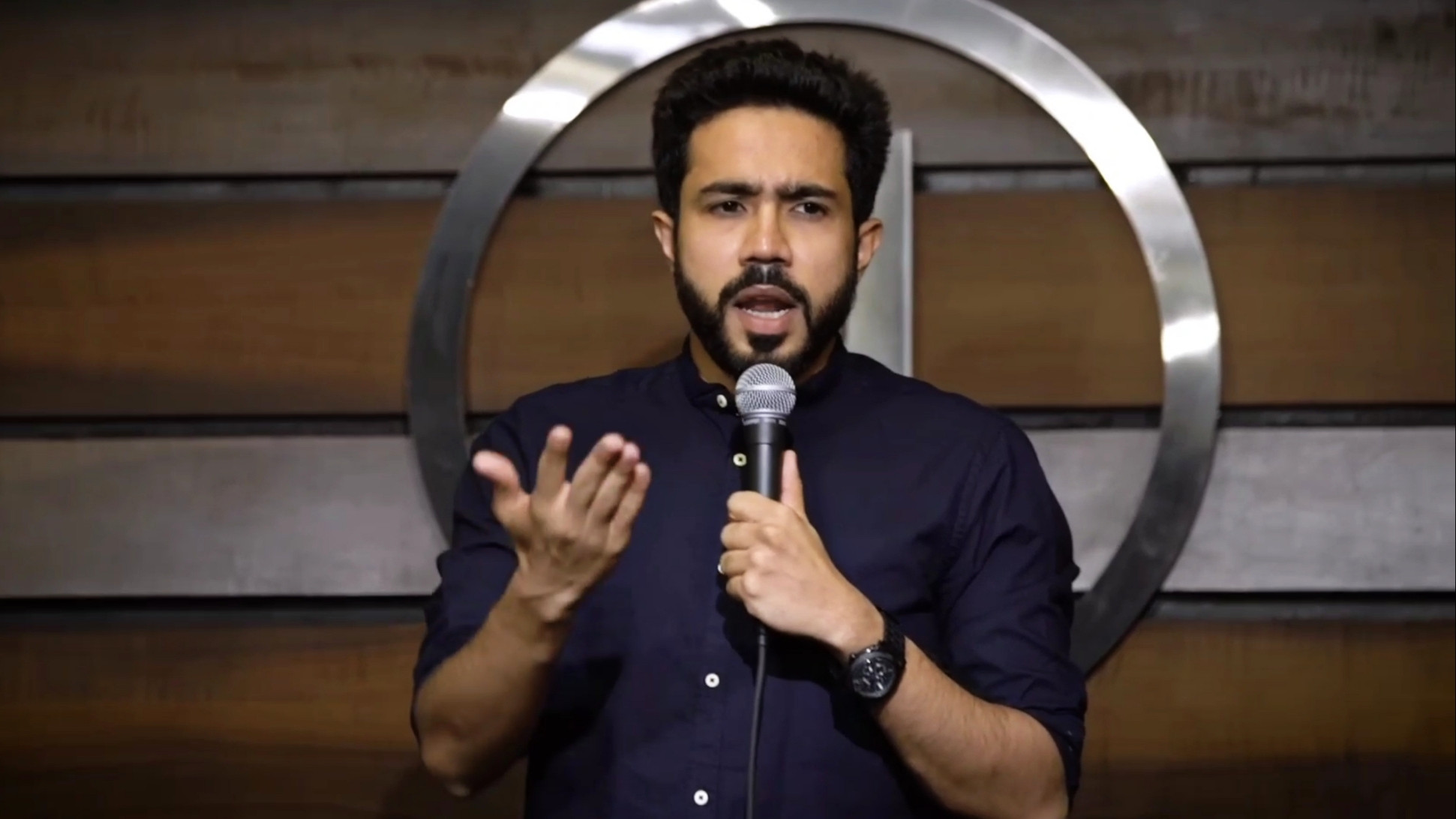 Bahut Clearly Natkiy Rupantar Hai Ye Blank Meme Download & Generator