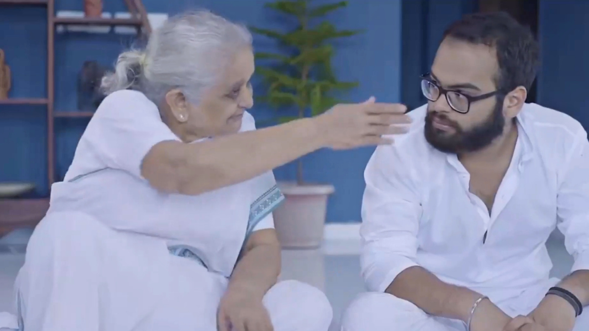 Sab Janna Hai Iss Bhadwe Ko Harami Kahin Ka Blank Meme Download & Generator