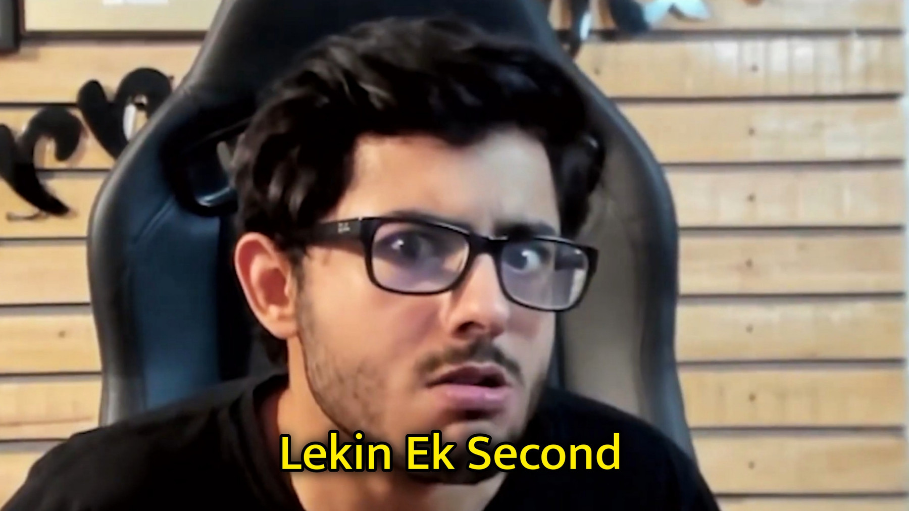 CarryMinati Lekin Ek Second Meme Template