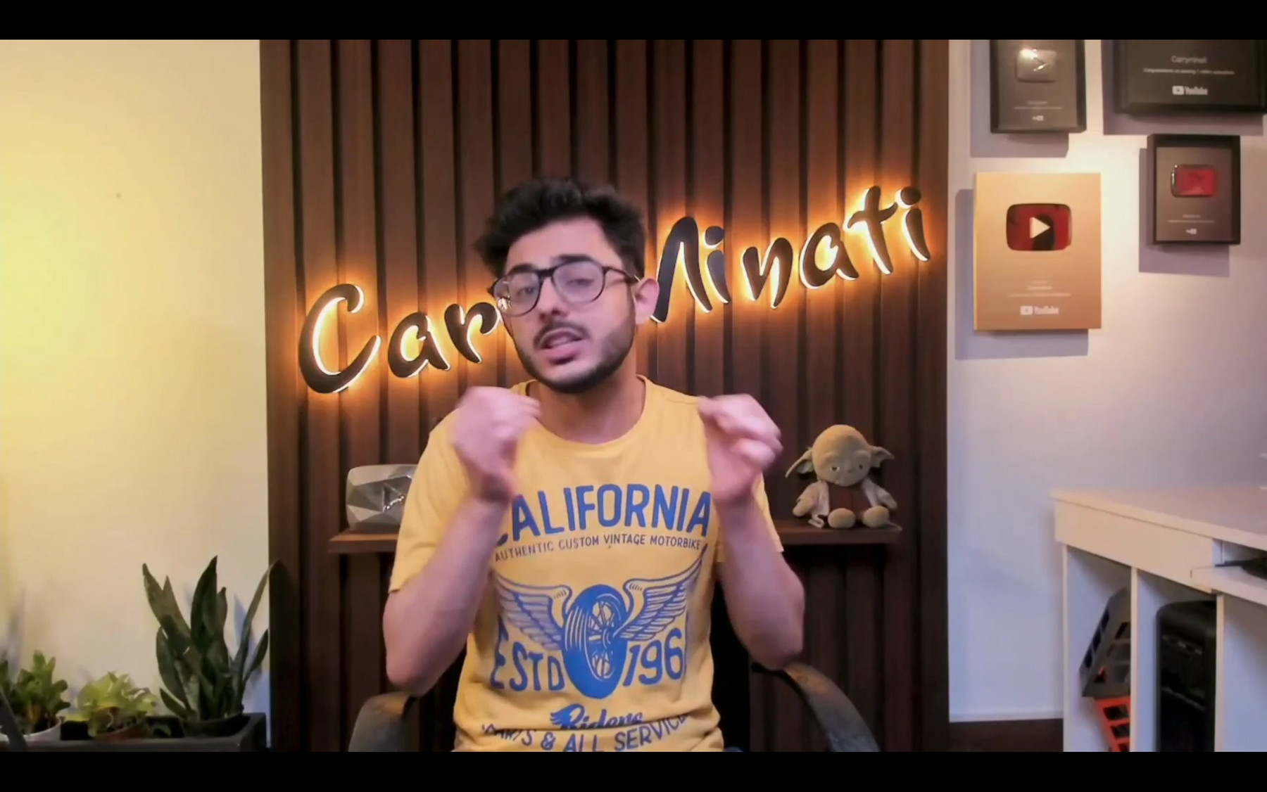 CarryMinati Shabash Blank Meme Template