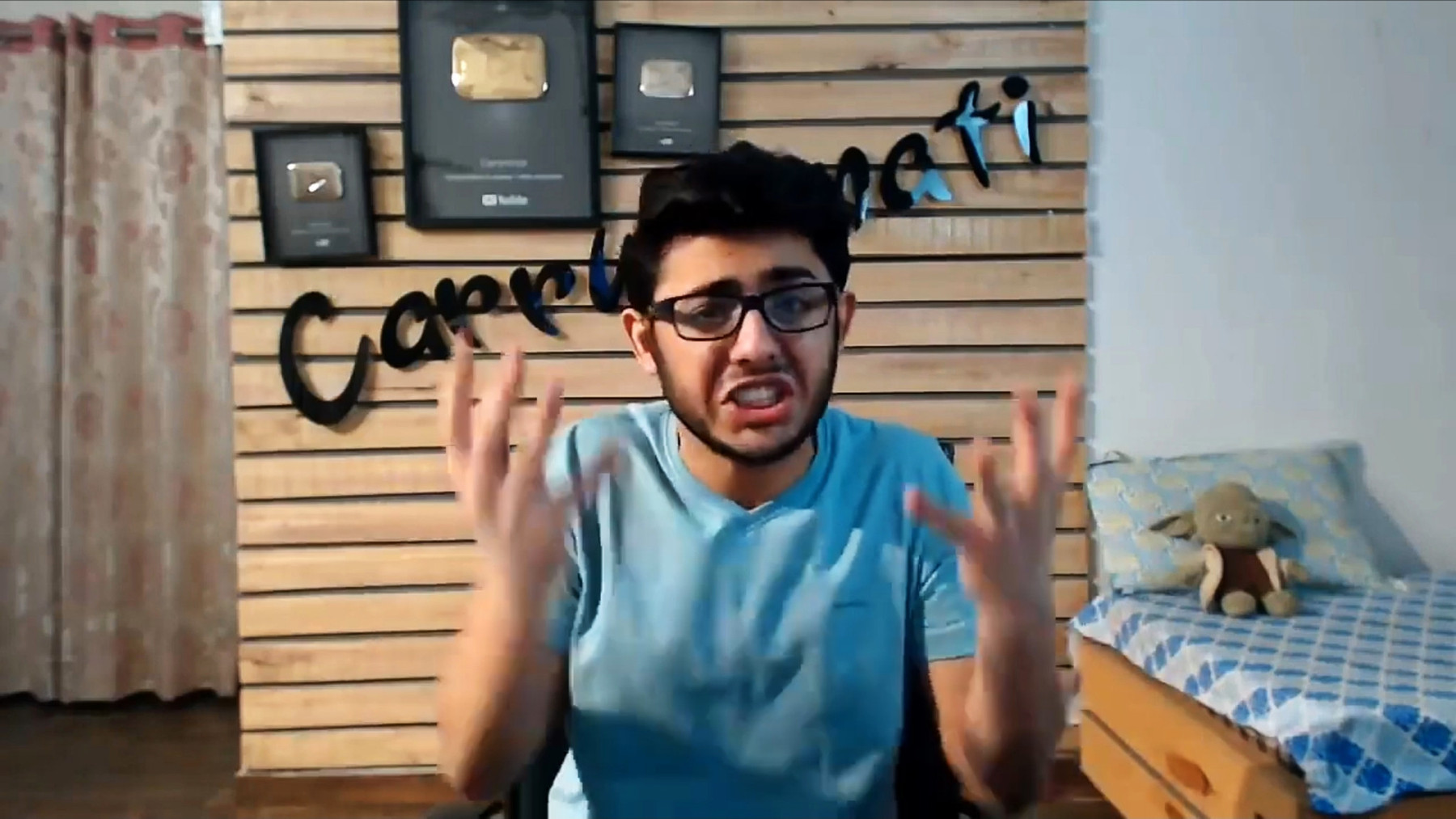 Kya Chahiye? Kis Cheez Ki Zaroorat Hai Tujhe? Blank Meme Template