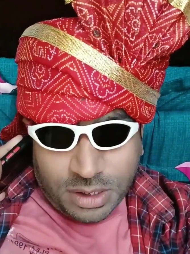 Hello Sasur Ji, Yaha se Baraat Leke Niklu Kya Blank Meme Template